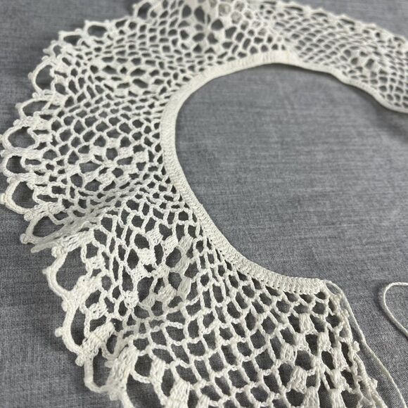 Vintage Handmade Cream Crochet Dress Collar With Ties Cotton Yarn - Picture 3 of 5